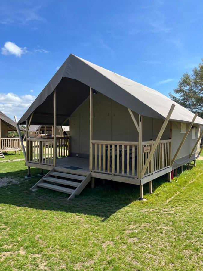 Ucpa Eco Lodge Sene Екстер'єр фото